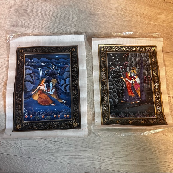 PAIR Radha and Krishna Paintings On Paper/Cloth - Picture 9 of 9